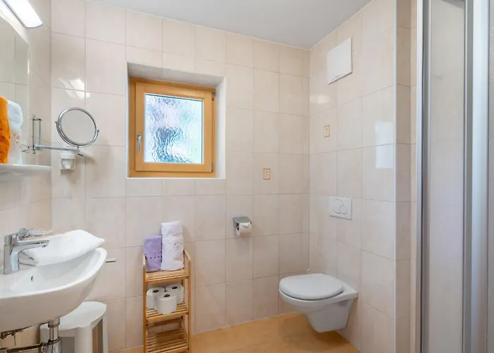 Rosa-6 By Interhome 迈尔霍芬